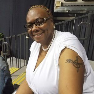 Meet your Posher, Lisa